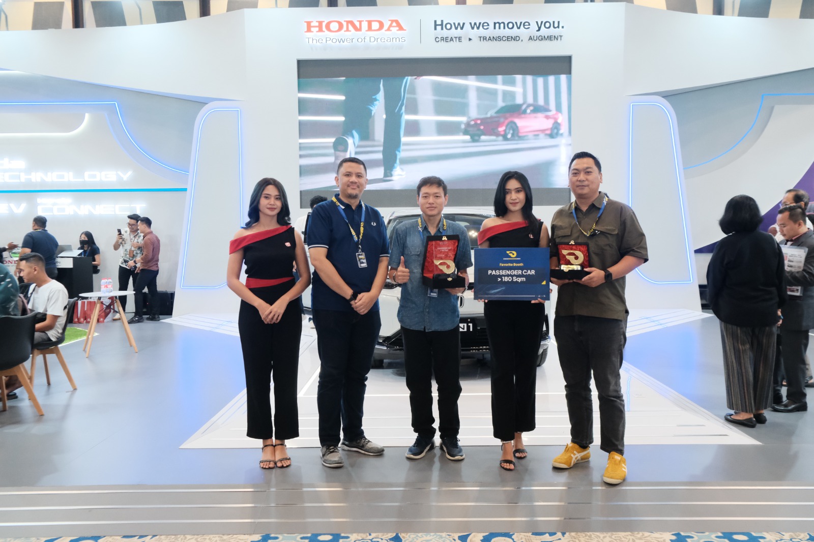 Berbagai Komunitas Otomotif Ramaikan GIIAS Semarang 2024 9 Berbagai Komunitas Otomotif Ramaikan GIIAS Semarang 2024