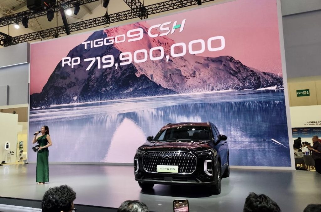 Chery Tiggo 9 CSH resmi meluncur di GIIAS 2025 apakabar.co .id