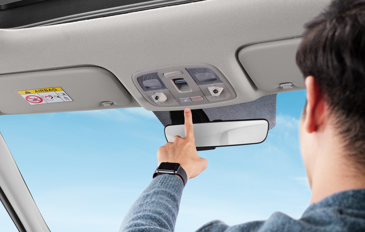 Tombol Bluelink dan SOS di Mobil Hyundai, Atasi Situasi Darurat di Jalan 