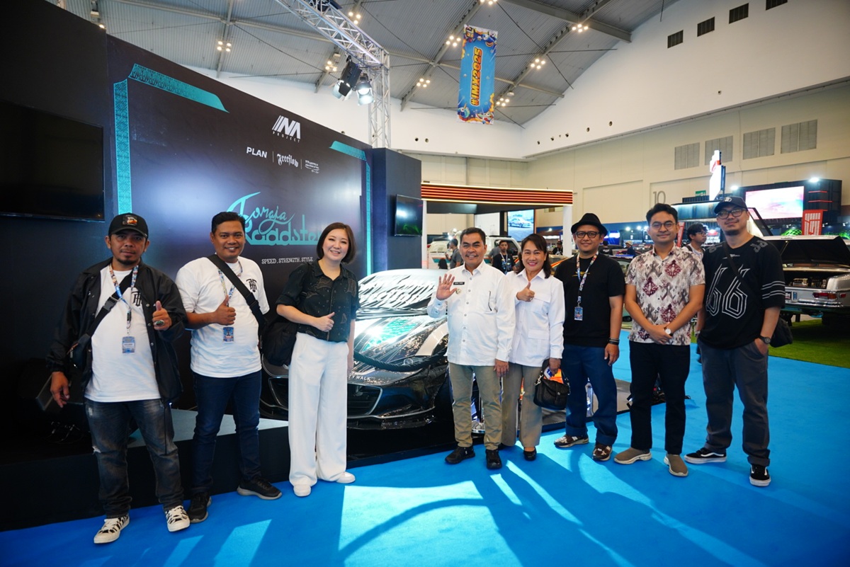 Plan Paint Indonesia Hadirkan ‘Toraja Roadster’ di IMX 2025; Perpaduan Budaya dan Teknologi Pengecatan Modern 1 Plan Paint Indonesia Hadirkan ‘Toraja Roadster’ di IMX 2025; Perpaduan Budaya dan Teknologi Pengecatan Modern