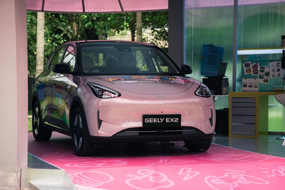 Kolaborasi dengan Tahilalats, Begini Jadinya Penampilan Geely EX2