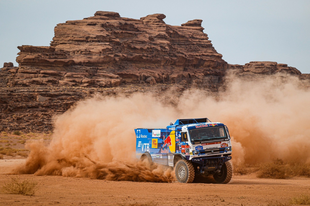 Kamaz, Truk Raksasa Perkasa Penguasa Reli Dakar 3 Kamaz Dakar 1