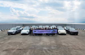 Geely Mulai Distribusi Perdana EX2, Catat Lebih dari 2.000 Pemesanan