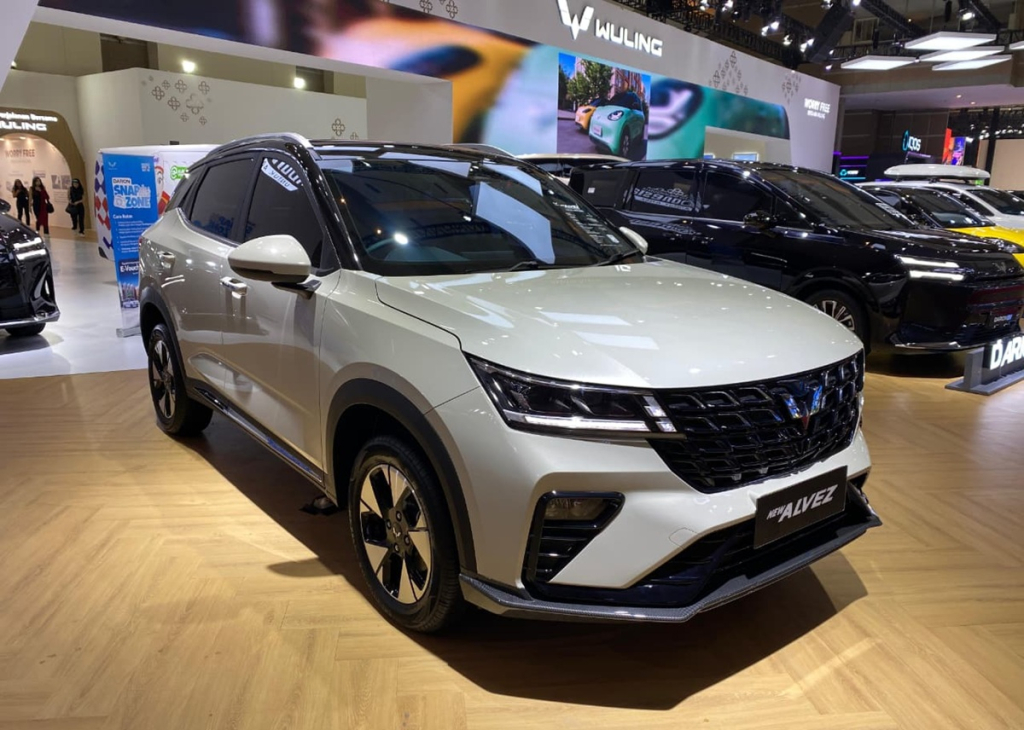 Wuling New Alvez, SUV Compact dengan Harga Kompetitif 3 New Almaz 1