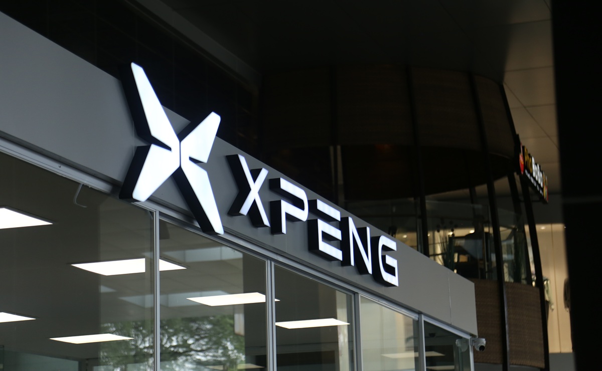 XPENG Resmikan Pop Up Store Pertama di Bandung, Tawarkan Asuransi dan Charging Gratis