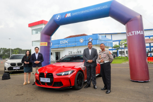 BMW Indonesia Gelar JOY of Ramadan Gathering dan Safety Driving Masterclass