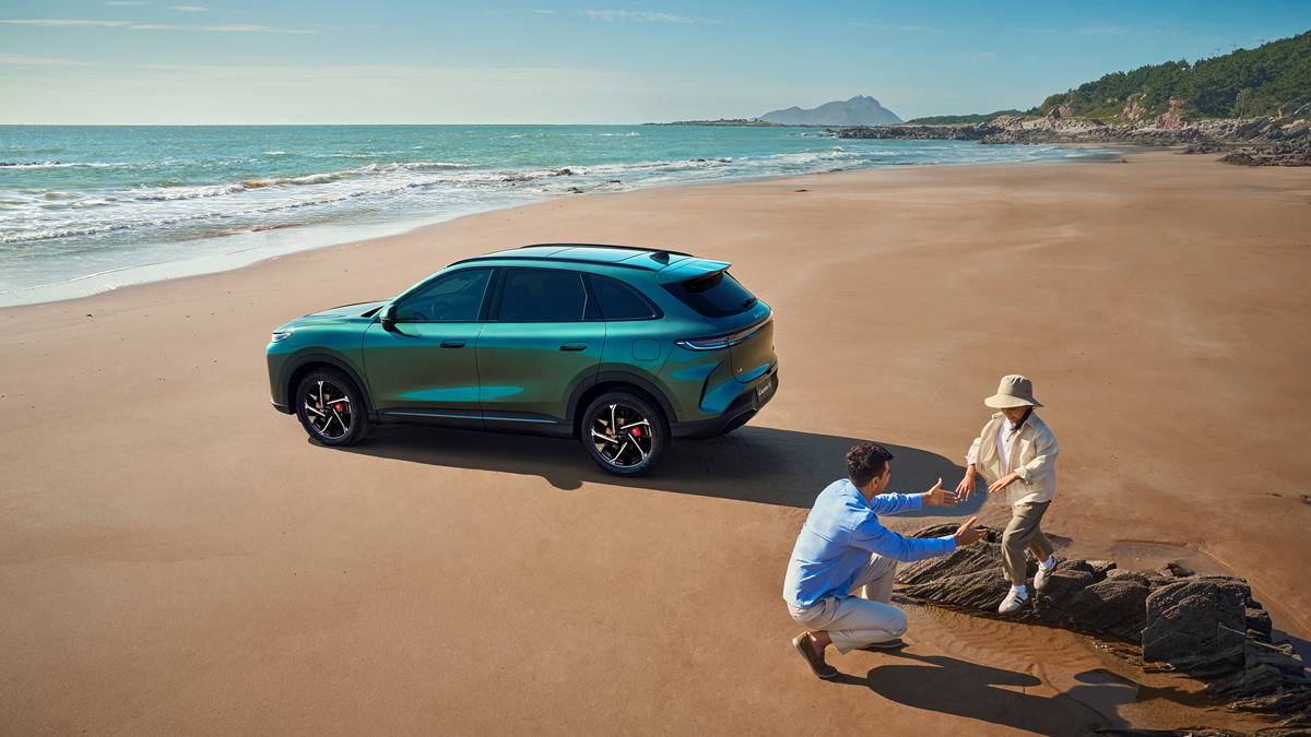 LEPAS L8 SUV PHEV Hadirkan Kenyamanan Kabin Premium untuk Perjalanan Jarak Jauh