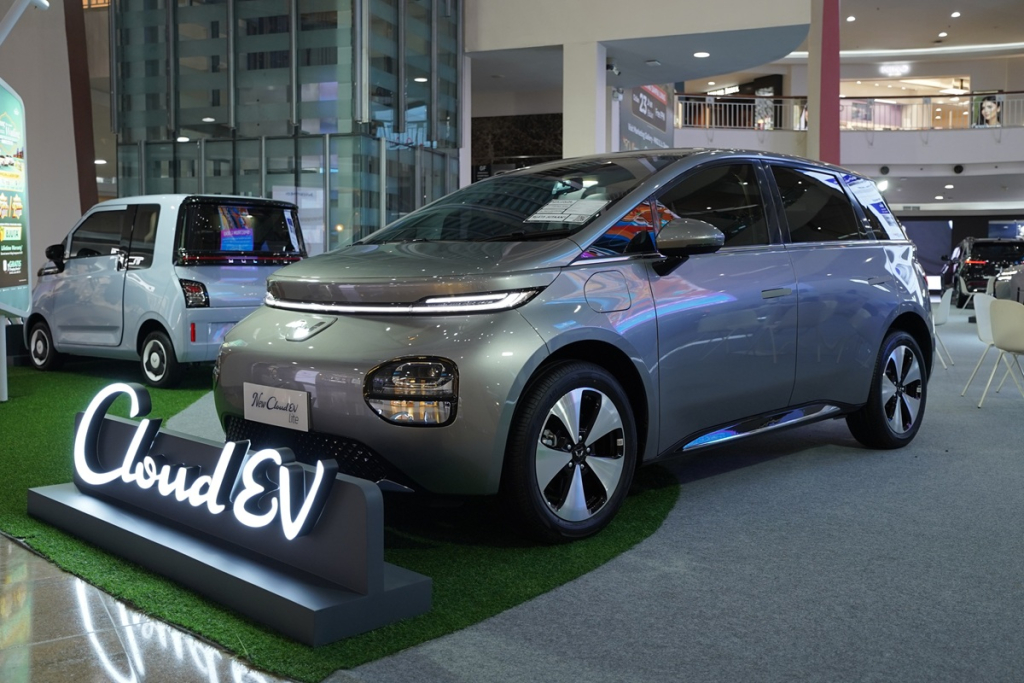 Wuling Motors Gelar Pameran ‘Tenang Bersama Wuling’ di Jakarta dan Bekasi 3 Wuling Motors 2