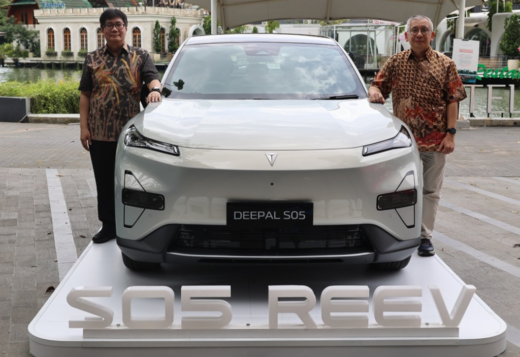 Changan Deepal S05 REEV 6