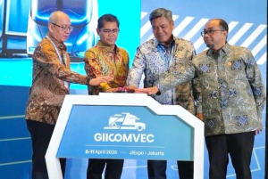 GIICOMVEC 2026 Dibuka, Dorong Kolaborasi dan Inovasi Kendaraan Komersial Nasional