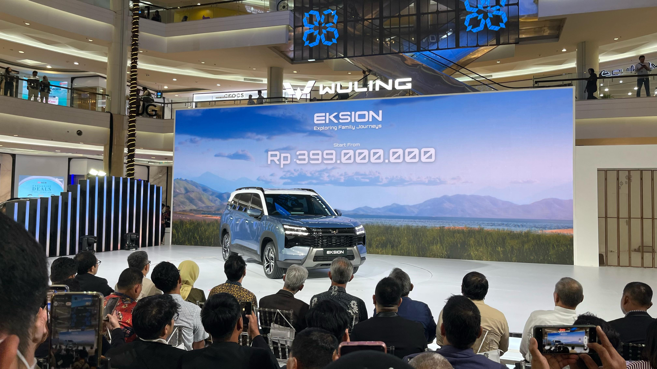 Perkuat Persaingan SUV Listrik, Wuling Umumkan Harga Eksion EV dan PHEV Mulai Rp389 Juta