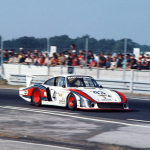 50 Tahun Porsche 935: Evolusi Ikonik dari Balap ke Legenda
