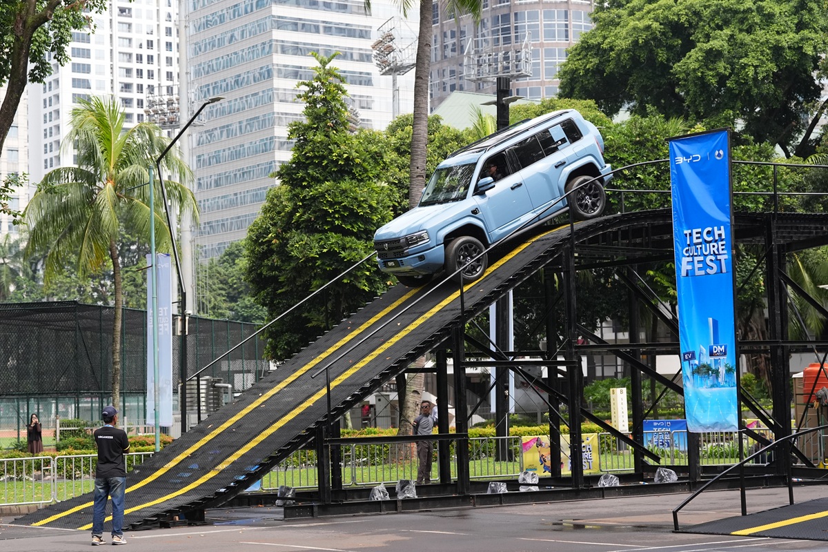 BYD Tech Culture Fest 2026 Edukasi Teknologi EV dan Dual Mode di Surabaya