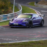 Porsche Taycan Turbo GT dengan Manthey Kit Pecahkan Rekor Nürburgring