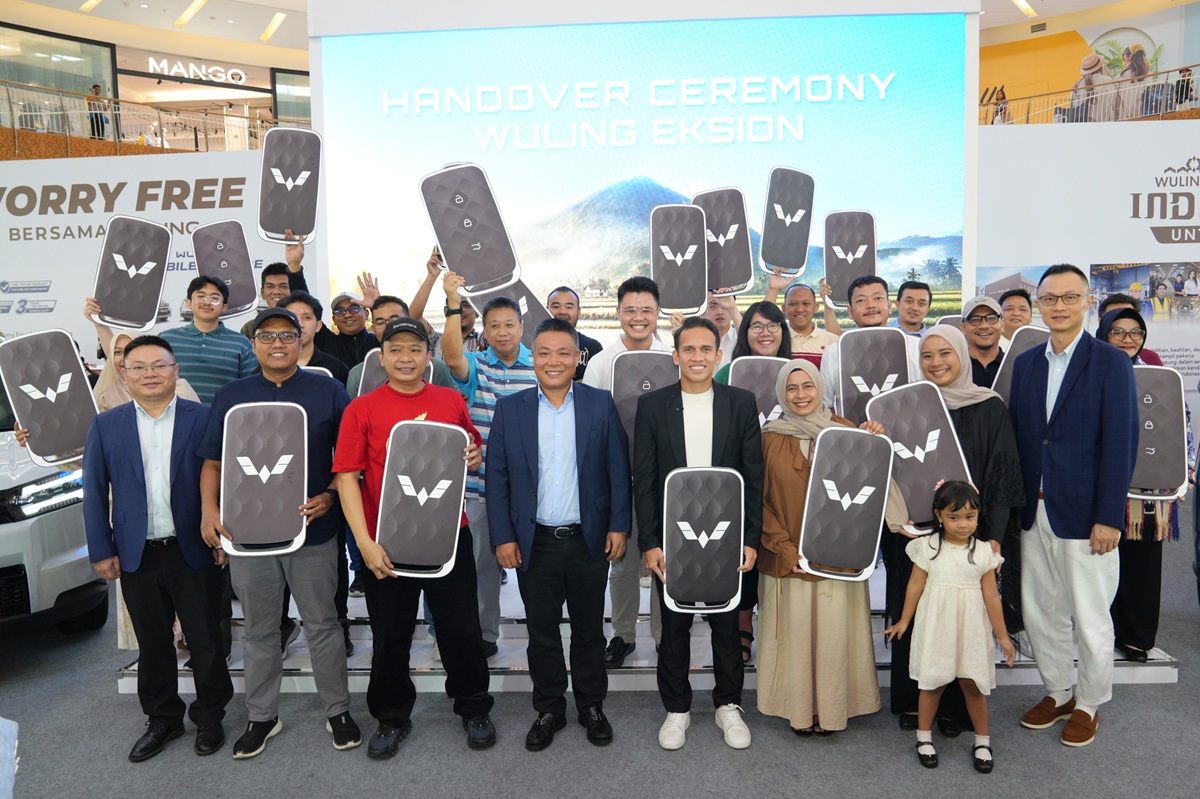 Kantongi Lebih dari 1.000 SPK, Wuling Mulai Serahkan Eksion ke Konsumen