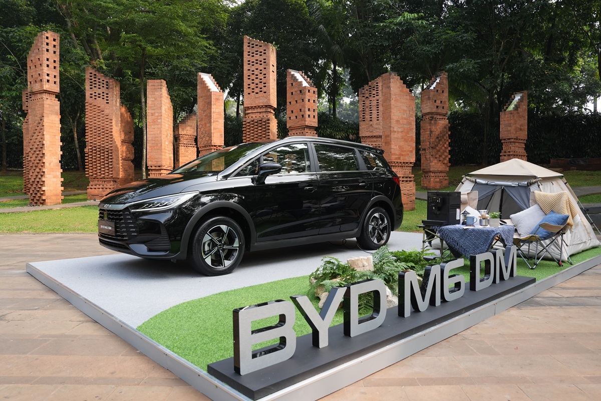 Dengan Teknologi Dual Mode, BYD M6 DM Dijual Mulai Rp 298 Juta 1 Dengan Teknologi Dual Mode, BYD M6 DM Dijual Mulai Rp 298 Juta