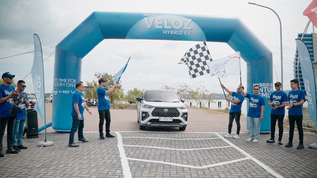 Toyota Veloz Hybrid EV Lintas Nusa 2.0, Jelajah Sulawesi 4 Toyota Veloz 3