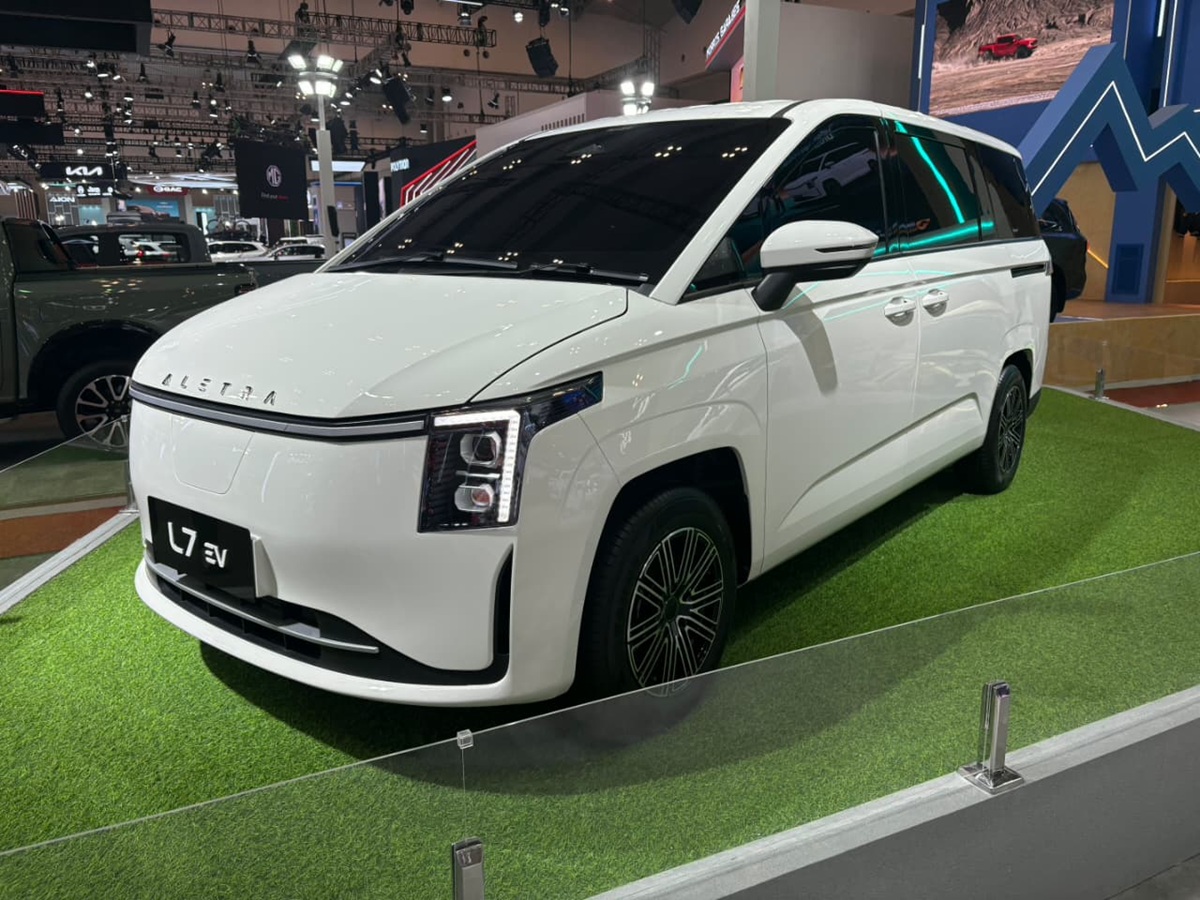 Aletra Pamerkan Prototipe L7 di GIIAS 2026, Siapkan LMPV Listrik untuk Keluarga Indonesia