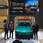 Dibekali Baterai 67kWh, LEPAS E4 EV ini Mampu Menempuh Jarak 600 km