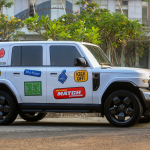 Selebrasi “Ride to Cheer”, iCAR Resmi Serahkan Unit V23 Perdana ke Konsumen Indonesia