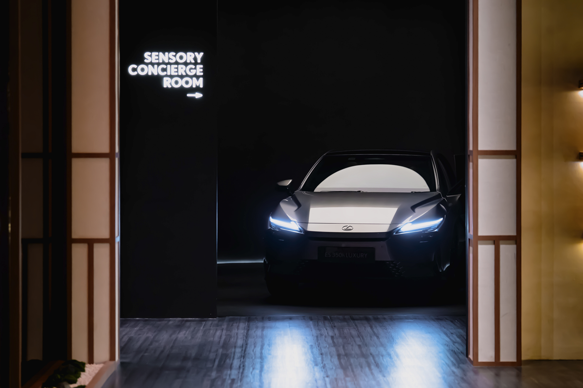 Lexus Luncurkan The All-New ES di GIIAS 2026, Kini Hadir dalam Varian Hybrid dan BEV