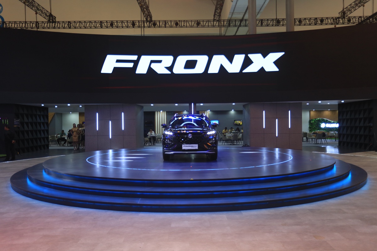 Suzuki Fronx SGX Hybrid Kuro Edition, SUV Hybrid Sporty dengan Fitur Makin Lengkap
