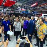 Kehadiran Menteri Keuangan di Booth Mitsubishi Fuso GIIAS 2026