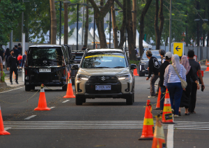 Mencoba Langsung New Suzuki XL7 Hybrid di GIIAS 2026, Layak Jadi SUV Keluarga