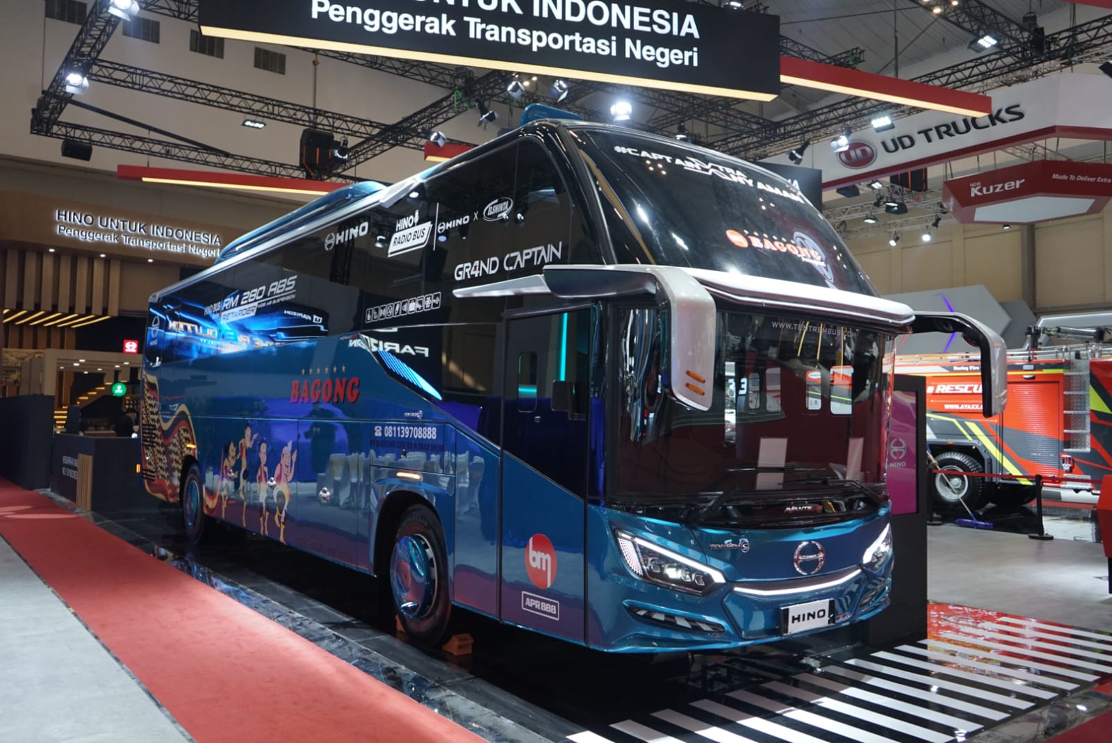 Hino Luncurkan Bus RM 280 ABS Retarder di GIIAS 2026, Tingkatkan Keselamatan Transportasi Penumpang