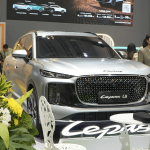 LEPAS L8 PHEV, SUV Fleksibel untuk Mobilitas Urban hingga Perjalanan Jauh