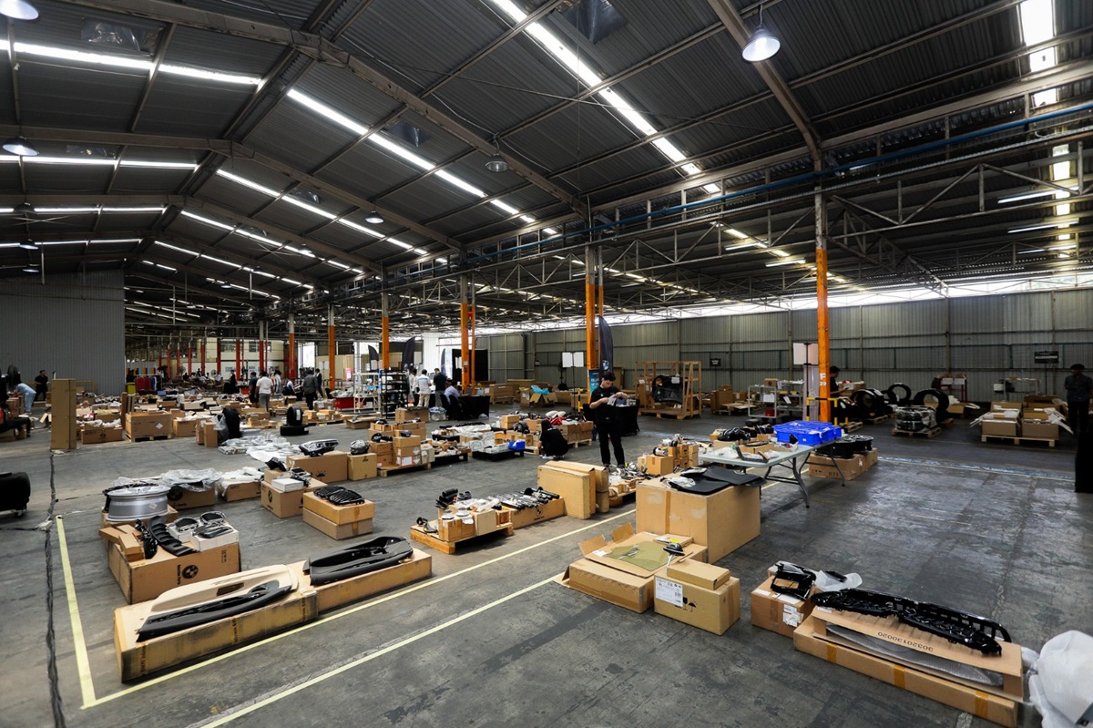 BMW Garage of JOY 2026, Diskon Genuine Parts 90% BMW Garage of JOY 2026, Diskon Genuine Parts 90%